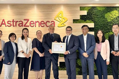 AstraZeneca chuyển giao công nghệ sản xuất dược phẩm tại Việt Nam