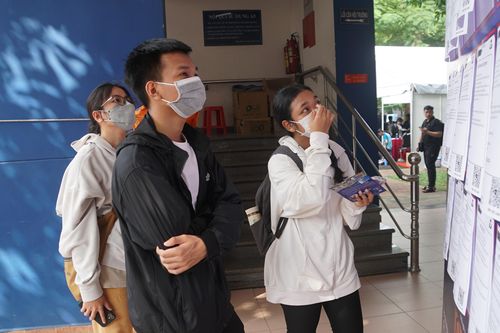 Gần 5.000 sinh viên tìm việc tại các doanh nghiệp hàng đầu
