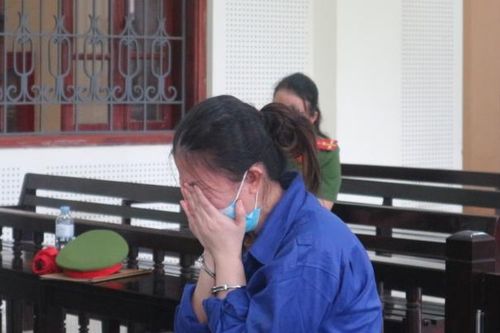 Thủ đoạn lừa chạy 'án trắng', chạy việc của nhân viên y tế học đường