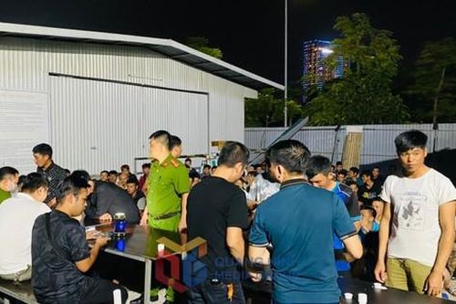 Quảng Ninh: Tổ chức xét nghiệm nhanh ma túy tại lán trại công nhân