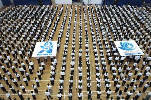 2.500 sinh viên đồng diễn chào mừng Đại hội Hội sinh viên Việt Nam tỉnh Bình Định