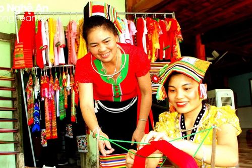 Nghệ An phấn đấu đến năm 2030 có 80% làng nghề hoạt động hiệu quả