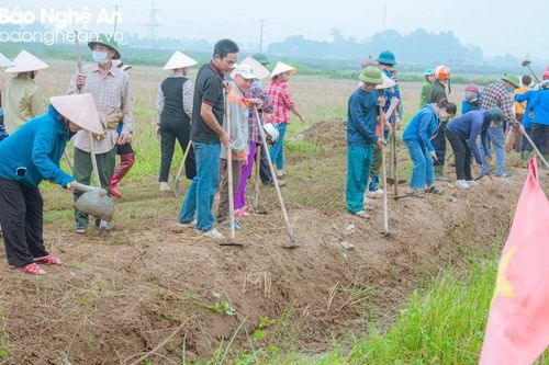 Huyện Yên Thành phát động toàn dân ra quân làm thủy lợi