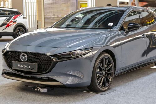 Mazda3 2023 ra mắt tại Malaysia, giá quy đổi từ 808 triệu đồng