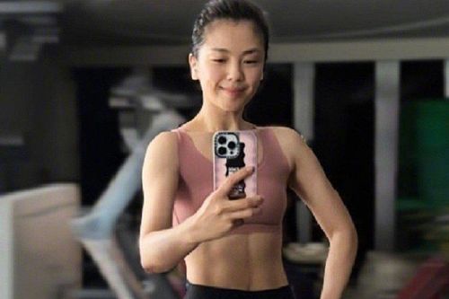 Bí quyết giúp Lưu Đào sở hữu cơ bụng săn chắc ở tuổi U50