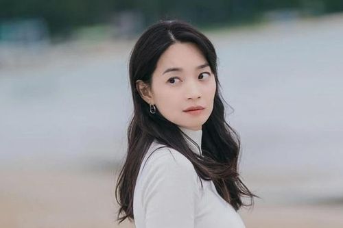 Shin Min Ah tái xuất với phim 'chữa lành' mới