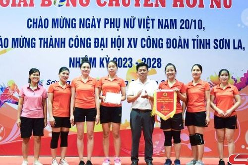 Giải bóng chuyền hơi nữ các đơn vị y tế