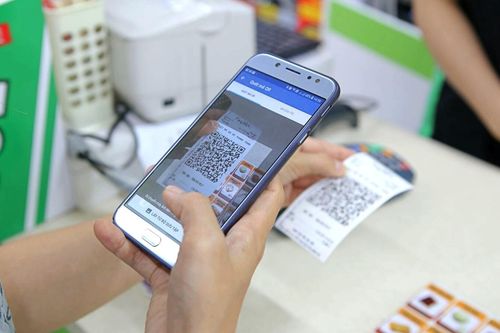 Triển khai các dự án, chương trình cấp quốc gia phát triển giao dịch điện tử