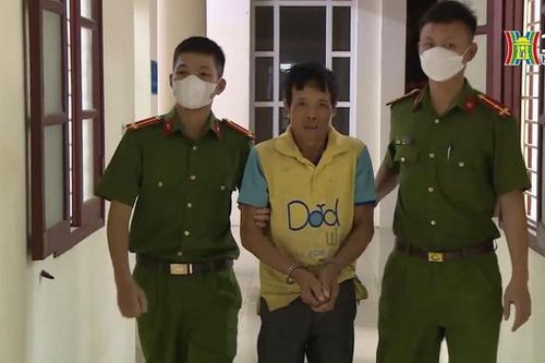 Bắt giữ đối tượng vận chuyển hơn 1.300 viên hồng phiến