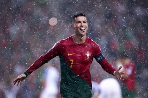 Bồ Đào Nha 3-2 Slovakia: Ronaldo tạo nên kỷ lục mới