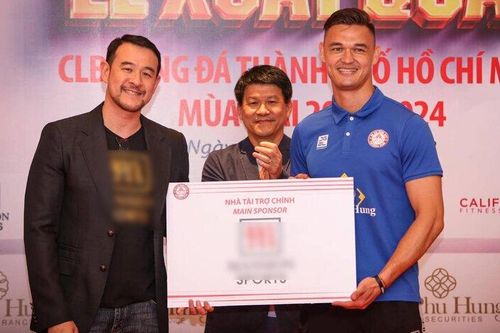 Áo đấu có logo tài trợ giống hệt trang cá độ: CLB TP.HCM giải trình với VPF