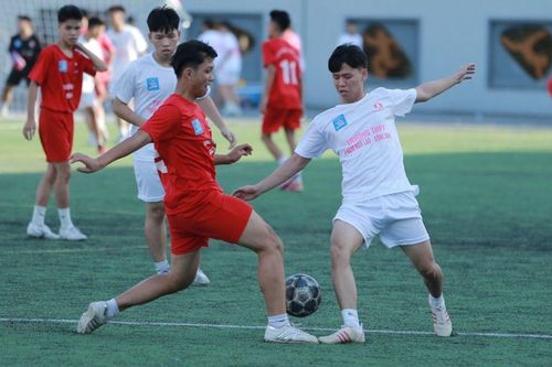 Chùm ảnh loạt trận 15h00 chiều 15-10