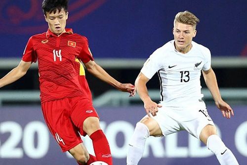 Cầu thủ xuất sắc nhất V-League 2023 sở hữu kỹ thuật đáng kinh ngạc, đối thủ muốn ngăn cản chỉ còn cách phạm lỗi