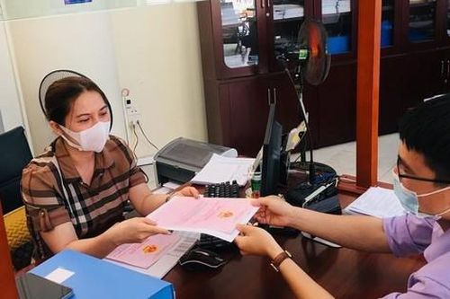 Chấn chỉnh kỷ luật, kỷ cương, đạo đức công vụ của cán bộ trong giải quyết thủ tục hành chính về đất đai