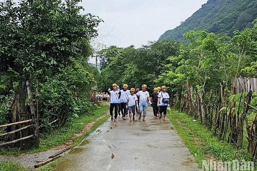 Du lịch Quảng Bình dần thích ứng với biến đổi khí hậu