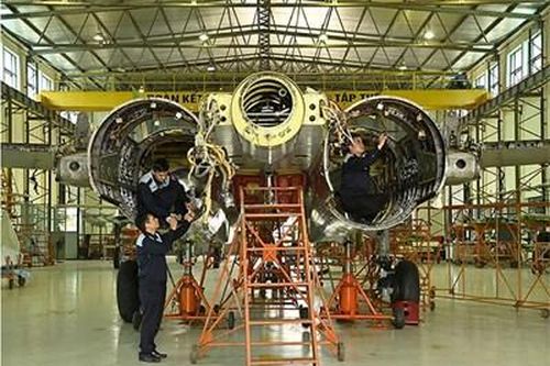 Bảo đảm kỹ thuật trong tác chiến phòng không hiện đại