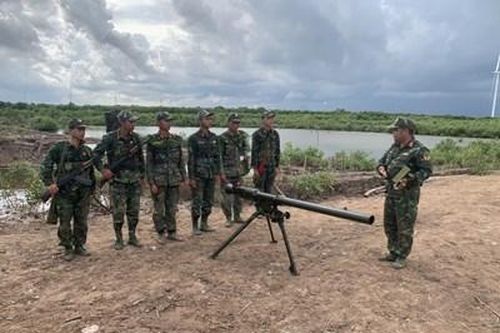 Quân khu 9: Hiệu quả sáng kiến 'Cơ cấu bắn giật cò điều khiển từ xa súng SPG-9'