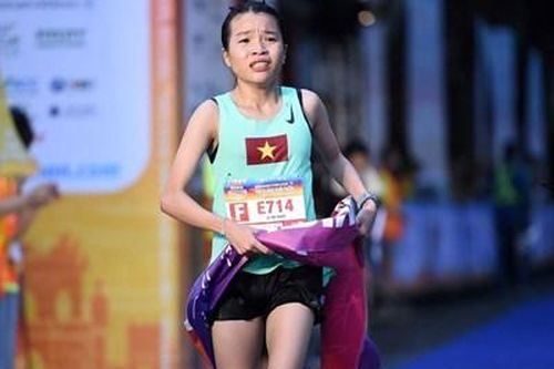 Lê Thị Tuyết vô địch Giải marathon quốc tế di sản Hà Nội 2023