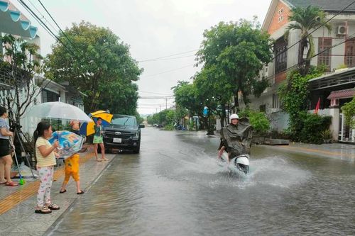 Ngày mai (16-10), học sinh TP Tam Kỳ nghỉ học để phòng tránh mưa lũ