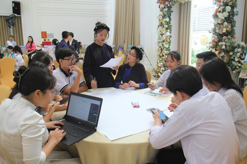 Chia sẻ 'học sinh với lối sống xanh'