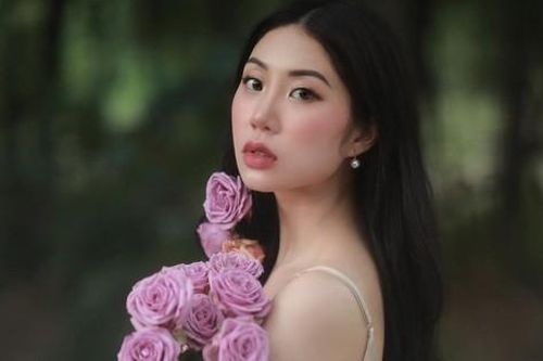 Nhan sắc đời thường của cô gái Việt kiều đăng quang Hoa hậu Trái Đất Việt Nam