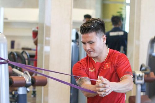 Quang Hải nghỉ 1 tháng, bỏ lỡ derby Hà Nội ở V-League 2023/24