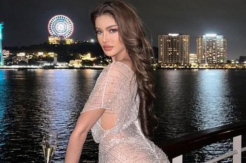 Hoa hậu Hòa bình Thái Lan mặc váy xuyên thấu