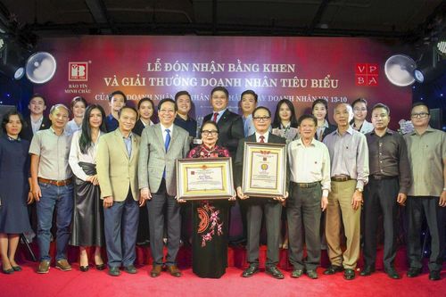 Bảo Tín Minh Châu đón nhận nhiều danh hiệu nhân ngày Doanh nhân Việt Nam