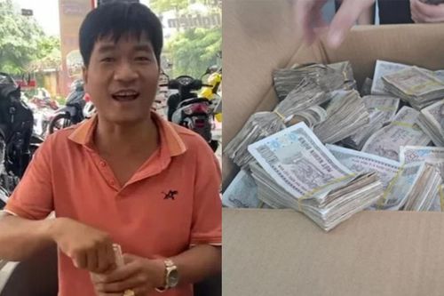 Người đàn ông tích tiền lẻ cất trong ba lô và cái kết sau 2 năm