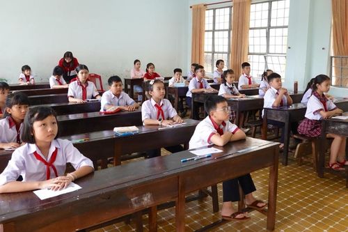 Gia Lai: Gần 400 thí sinh tham gia vòng cơ sở Cuộc thi 'Tài năng tiếng Anh' năm 2023