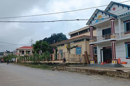 La Pan Tẩn nỗ lực thoát nghèo