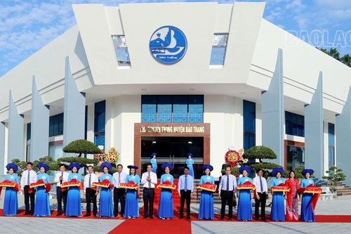 Bảo Thắng khánh thành và động thổ các công trình chào mừng kỷ niệm 75 năm ngày thành lập Đảng bộ huyện