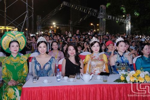Đặc sắc Chương trình ca nhạc - thời trang chào mừng 61 năm thành lập TP. Thái Nguyên