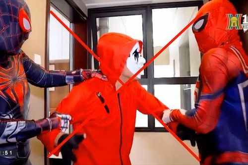 Ám ảnh video độc hại gắn mác dành cho trẻ em