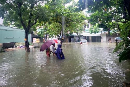 Diễn biến chi tiết mưa lũ miền Trung những ngày tới