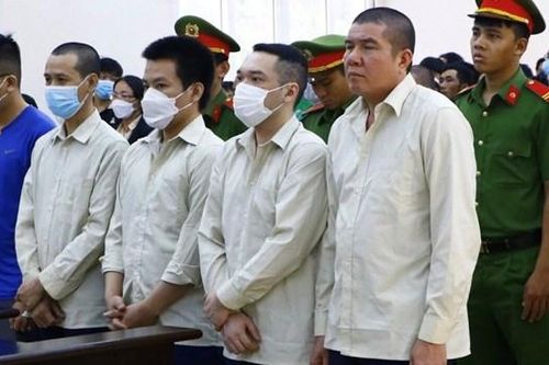 Bình Dương: Xét xử 5 bị cáo lập dự án 'ma' chiếm đoạt hơn 160 tỷ đồng
