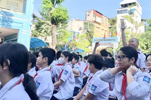 Trang bị kỹ năng bảo vệ trẻ em trên không gian mạng