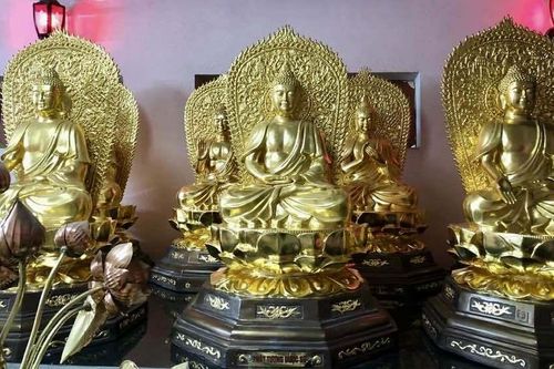 Huyện Gia Lâm: Bảo tồn, phát triển nghề dát vàng, bạc, quỳ xã Kiêu Kỵ