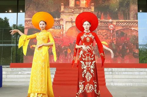 Nhiều sự kiện đặc sắc tại Lễ hội Áo dài du lịch Hà Nội 2023