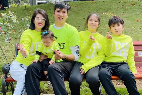 Con gái huyền thoại bóng chuyền Việt Nam khiến cộng đồng xúc động, khâm phục với bài viết chân thực, đầy ý nghĩa