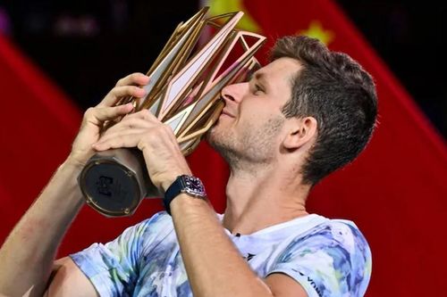 Hubert Hurkacz vô địch Thượng Hải Masters
