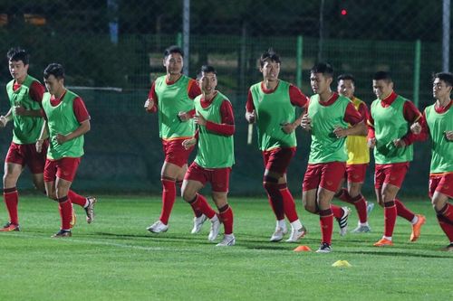 Quế Ngọc Hải chấn thương, HLV Klinsmann vẫn nói đội tuyển Việt Nam không yếu