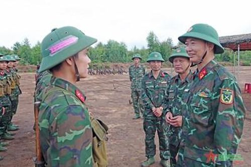 Cấp dưới học được gì từ người chỉ huy gương mẫu?
