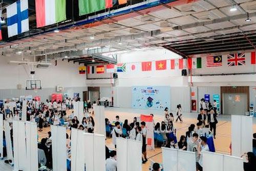 Gần 50 trường Đại học Thế giới tham dự Dewey University Fair 2023