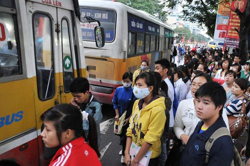 Đề xuất tăng giá vé xe buýt ở Hà Nội từ 1/1/2024