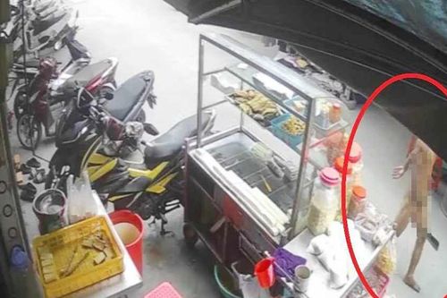 Lai lịch đối tượng khỏa thân truy sát khiến 6 người bị thương ở TP.HCM