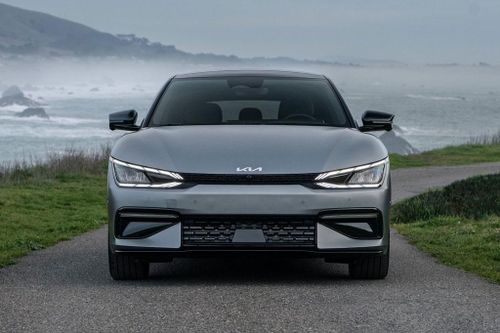 Top 10 xe SUV chạy điện đáng tin cậy nhất năm 2023: Gọi tên Kia EV6