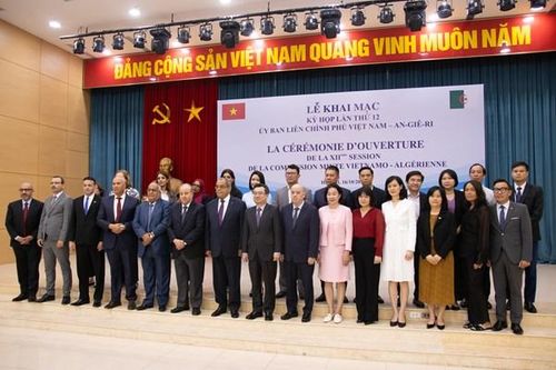 Hợp tác về dầu khí là điểm sáng trong quan hệ kinh tế Việt Nam – Algeria