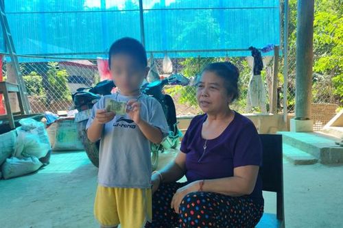 Chuyện dưới chân núi Pù Lôm - Bài 2: Bản Đửa sau những ngày 'giông tố'
