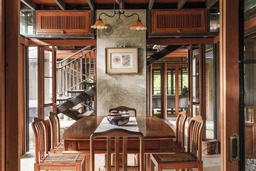 Ngôi nhà gỗ ngập tràn gió mát và ánh sáng